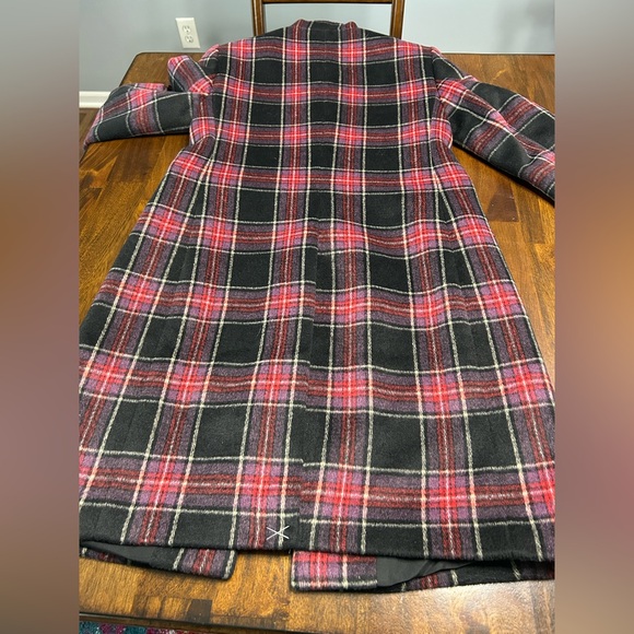 Ann Taylor Wool Blend Black Plaid Winter Coat NWT Size XS Gorgeous! - Picture 7 of 7